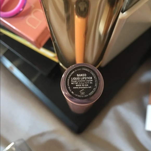 ❗️SOLD❗️ Branded Makeup Lipstick Bundle - Picture 7 of 8